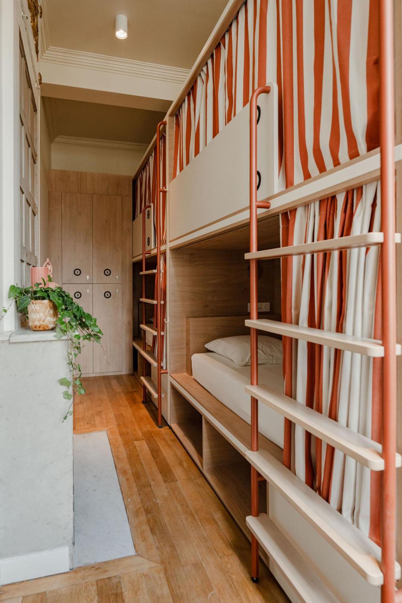 Central Hostel La Rochelle Centre מראה חיצוני תמונה